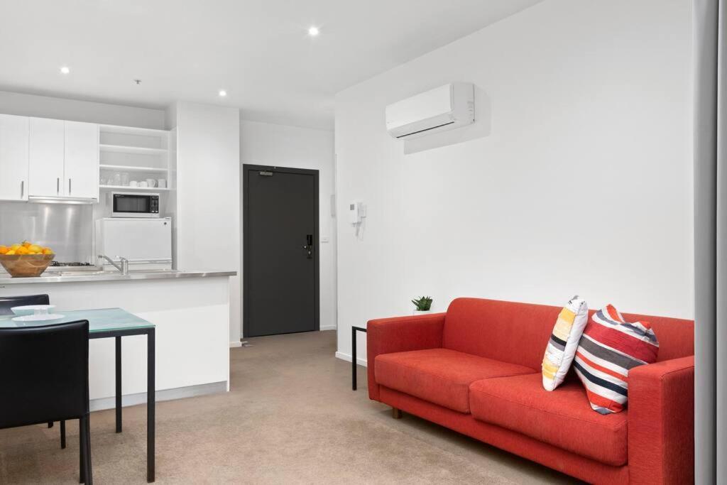 108 Astral Apartments Melbourne Eksteriør billede